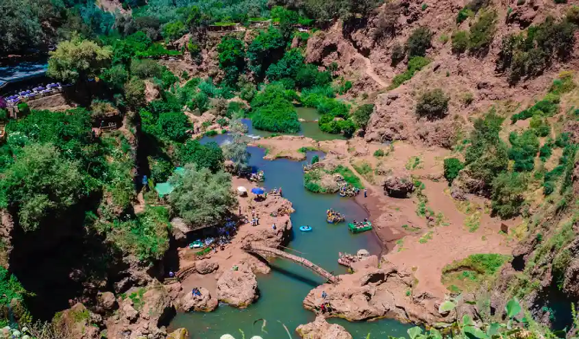 Excursion aux cascades d’Ouzoud au départ de Marrakech – 1 jour 