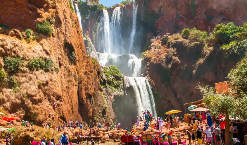 Excursion aux cascades d’Ouzoud au départ de Marrakech – 1 jour