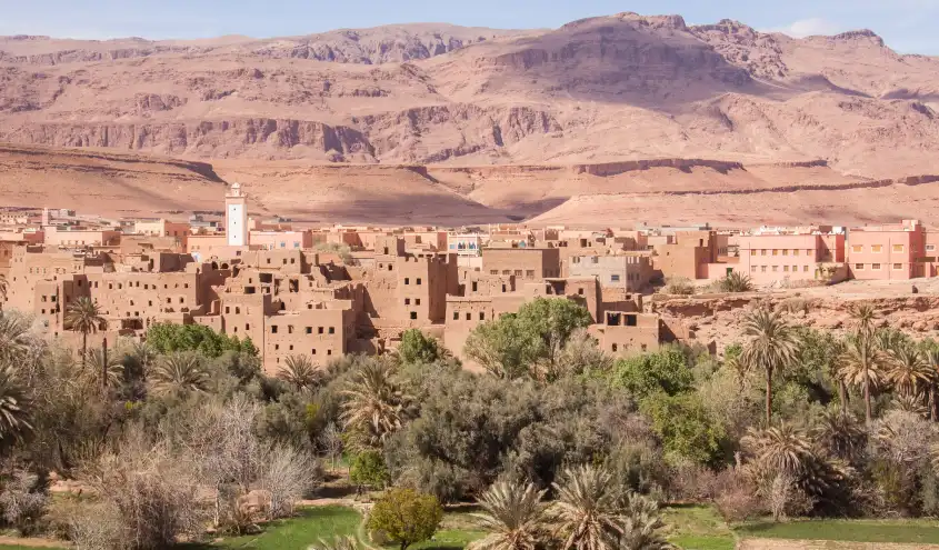 Circuit dans le désert au départ de Marrakech à Fès – 4 jours 