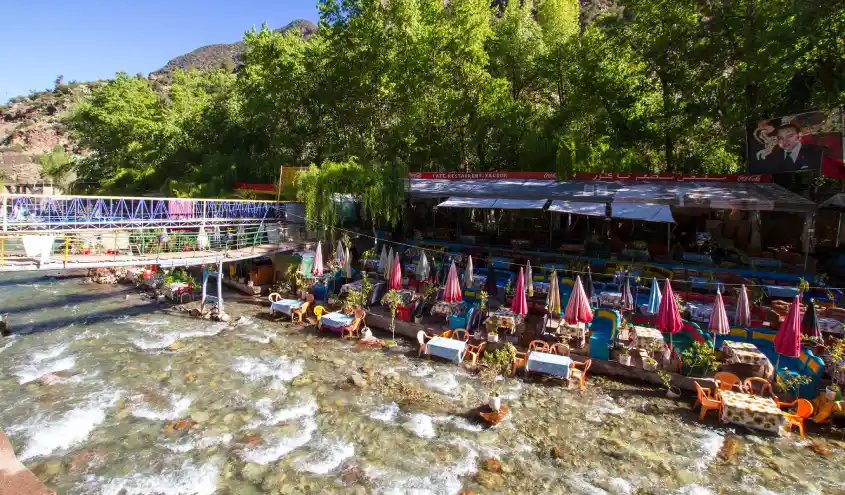 Excursion la vallée de l’Ourika et les montagnes de l’Atlas – 1 jour