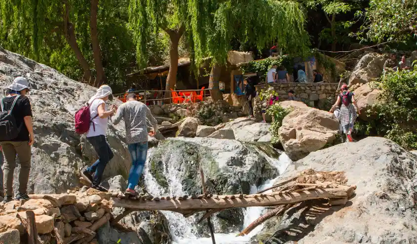 Excursion la vallée de l’Ourika et les montagnes de l’Atlas – 1 jour 